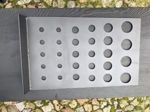 Heat management plate made of steel 20L