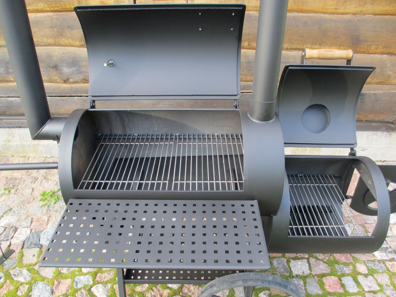 Universelle Smoker Grill 20 Compact / 8 mm / mit Räucherkamin